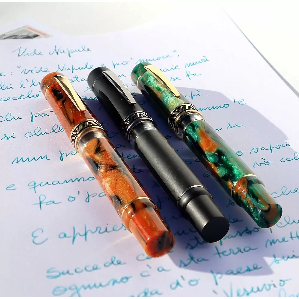 Gioia | Fountain Pen | Terra Di Napoli | Gold Trims