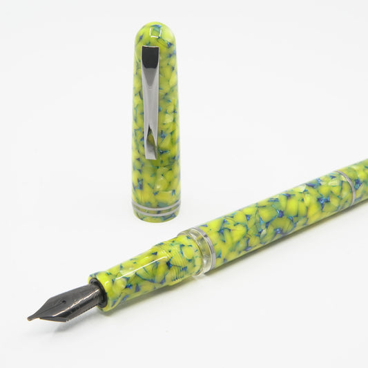 Gioia | Metis Fountain Pen | Colibri Black Trim