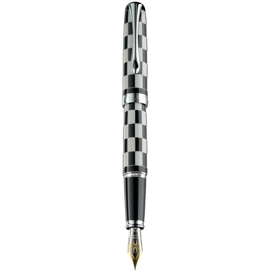 Diplomat Excellence A Plus Rome Black White 14K Gold Fountain Pen