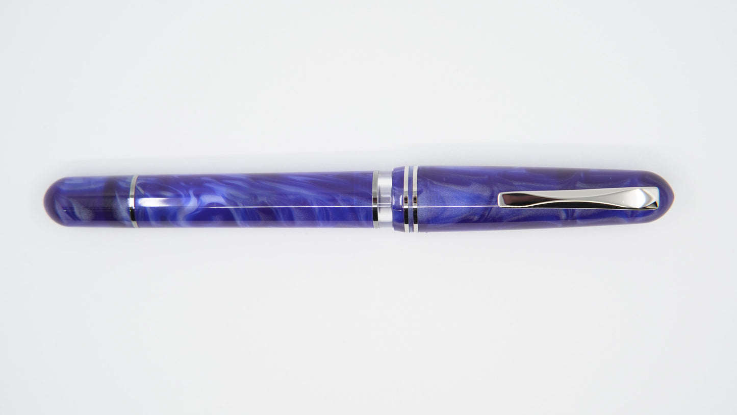 Gioia | Metis Fountain Pen | Blue Aesthetic Silver Trim