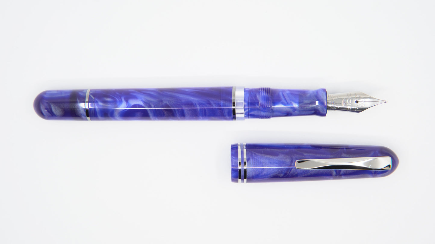 Gioia | Metis Fountain Pen | Blue Aesthetic Silver Trim