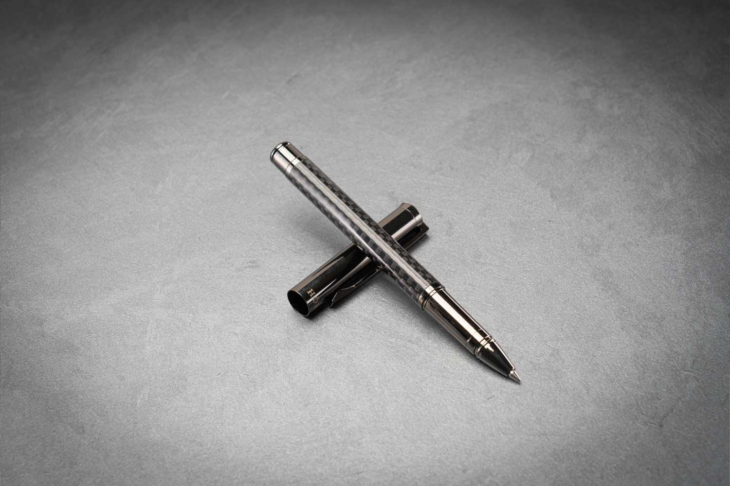 Horner | Carboneo | Rollerball Pen | Carbon Black - penpencilink